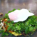 Okonomiyaki Kyabetsu - 特製大葉・ネギそば　目玉焼き乗せ