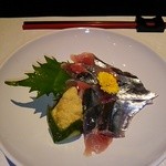 和食 ＤＩＮＩＮＧ 小島 - 新サンマの刺身