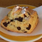 チョコレートスコーン240円