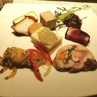 神戸牛炉窯焼ステーキ 雪月風花 北野坂 - 八寸。こちらで4杯飲みましたー♪(´ε｀ )