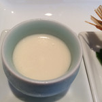 海鮮名菜　香宮 - ピータン豆腐