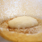 海鮮名菜　香宮 - 餅を上手に回転させて作るようだけど、すごい技術やね