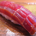 伊勢鮨 - 握り【旬（じゅん）】まぐろ赤身漬け