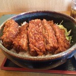 新亀本店 - ロースソースカツ丼【料理】