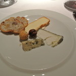 ラ・トルテュ - フロマージュ・レヴィエ・ヴァランセ・ロックフォール