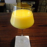 コンセール - マンゴーのカクテル