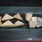 マルコ 102 - チーズ、パルミジャ、コンテ、ゴルゴンゾーラ