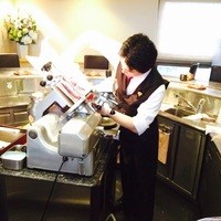 しゃぶ玄 - ソムリエの男性が目の前で！！肉肉