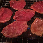 熱烈焼肉　御幸食堂 - 