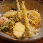 うどん屋麺之介 - 野菜天ぷらうどん