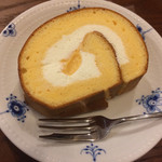 スイーツガーデン ユウジアジキ - 再訪日：2015.09.06
      アジキロール