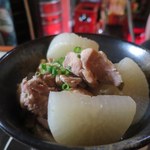 B級酒場まっちゃげ - 大根と鳥の焚き物（5時間飲み放題）_2015/08