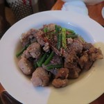 B級酒場まっちゃげ - 豚とニンニク芽の炒め物（5時間飲み放題）_2015/08