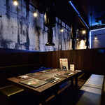 炭火焼肉 丑年 - 【４名様テーブル】