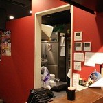 スタンド GONTa2 - 厨房付近