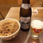 すき家 - 牛丼並とビール