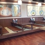丸亀製麺 - 店内