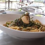 さわらびカフェ - 帆立貝も柔らかく、醤油風味がきいています。