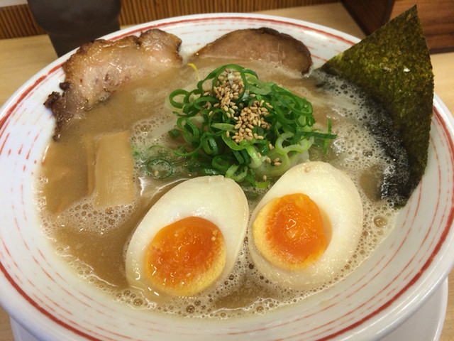 らーめん 元町軒 サンプラザ店 神戸三宮 阪急 ラーメン 食べログ