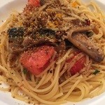 アルゾーニ・イタリア - 秋刀魚とトマトのシチリア風パスタ