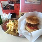 ほりのバーガー - ビックバーガー。