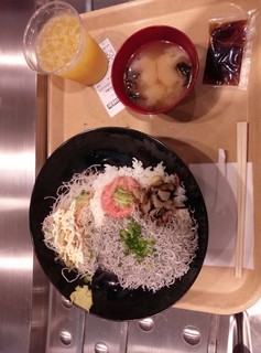 Eat it! - しらすとネギトロの二色丼