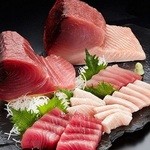 Raw tuna sashimi