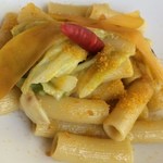 ブオーノ ブオーノ - サルディーニャ産カラスミと高原キャベツの
スパゲティー