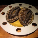 日本料理 京都 華暦 - 今日のメインディッシュは鮑の鉄板焼！立派な鮑ですね～！