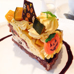 La Maison ensoleille table - 栗マロンかぼちゃのタルト・ドリンクセット（1,260円）