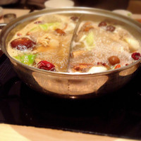 天香回味 赤坂別館 - 薬膳鍋