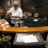 日本料理　花木鳥 - この日は副料理長が天麩羅を担当してくれました
                今回は、２順目の２０：００スタートを選択
