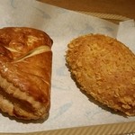 ヴィ・ド・フランスカフェ - 青森ふじりんごパイとカリカリチーズカレーパン。