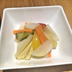 101010 - 彩野菜の自家製ピクルス