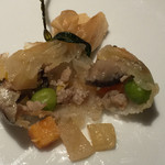 タイレストラン タニサラ - トゥントーンの中身