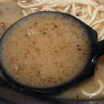 Tokoton - 見た目に反してあっさり目の豚骨スープ