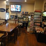 MILKHALL - 店内②