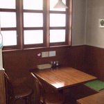 吉良亭 - テーブル８席