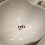 カフェ ド ミキ ウィズ ハローキティ - 