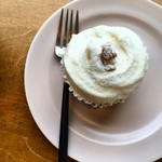 サンデーベイクショップ - 2015.08　キャロットケーキ　クリーム旨し