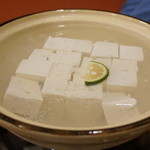 南禅寺 順正 - 湯豆腐(月)(4,110円)を頂きました