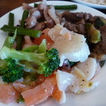 グリル・ストラッキーノ - サーモンとホタテの貝柱は絶品ですよん～！