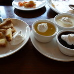 グリル・ストラッキーノ - デザートも食べ放題！