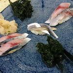 寿司処かぐら - にぎり（岩のり、しめ鯖、コハダ）