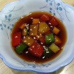 寿司処かぐら - お通し（パプリカなど）