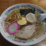 やま彦 - 塩ラーメン500円