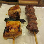 左　葱巻き　右　砂肝