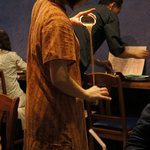 ダバ インディア - 目の前でチャイを淹れてくれます。