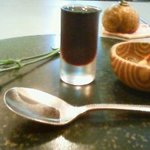 茶房 雲母 - お花が添えられて・・