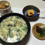 Kiya Ryokan - ある日の夕食 もずく雑炊ほか